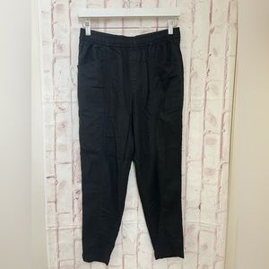 Old Navy Linen-Blend Tapered Pants